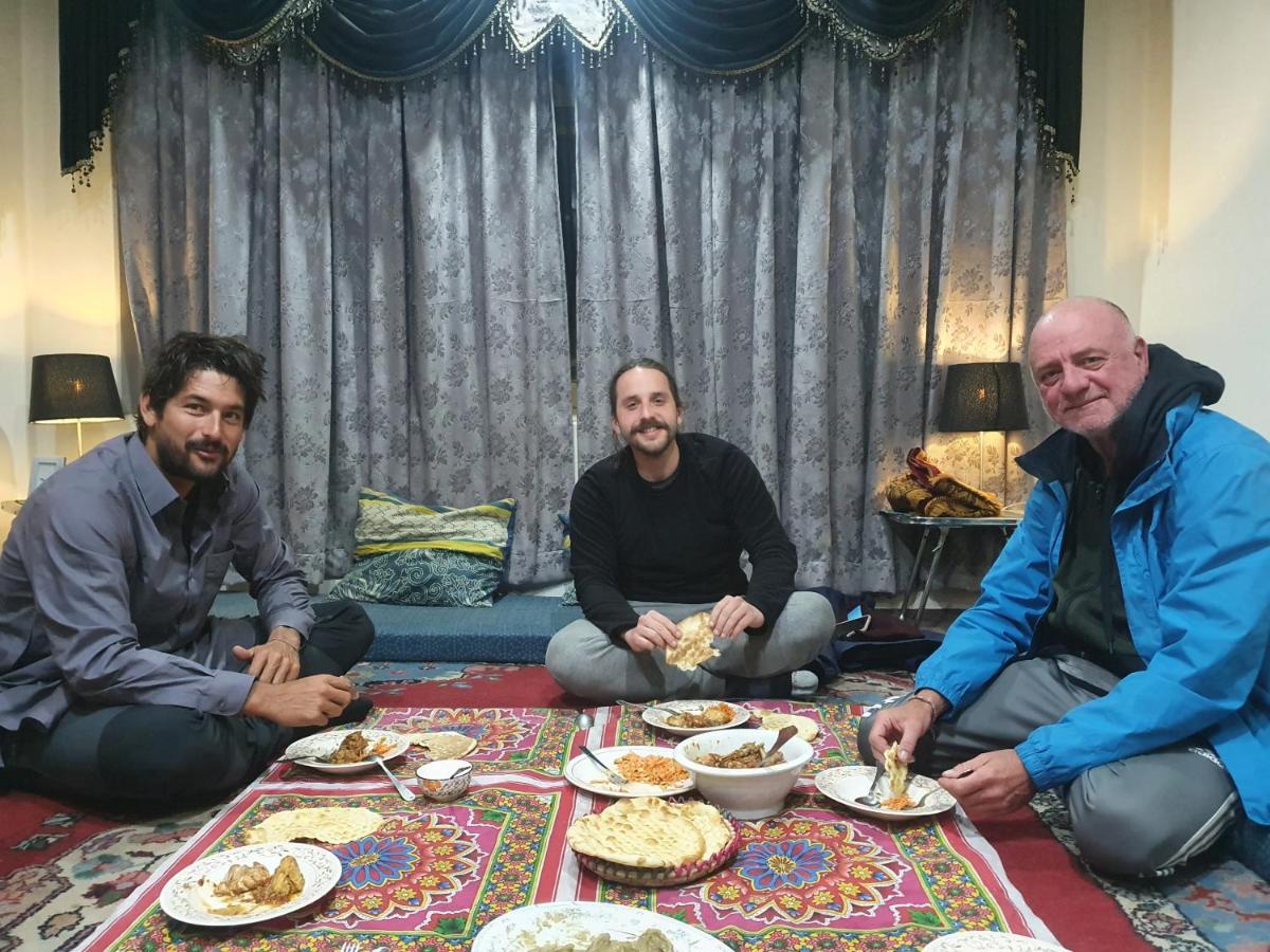 Sehrish Guest House Скарду Экстерьер фото