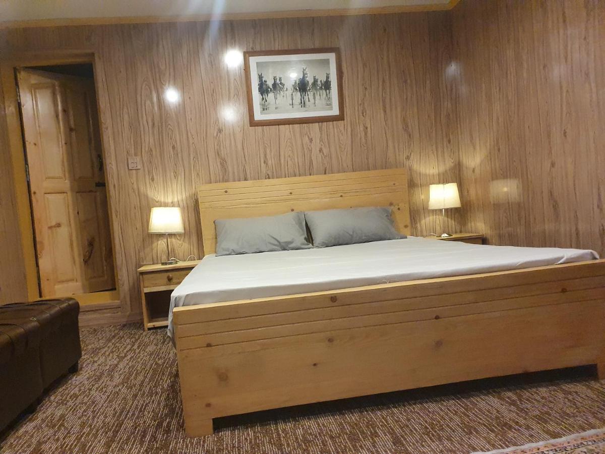 Sehrish Guest House Скарду Экстерьер фото