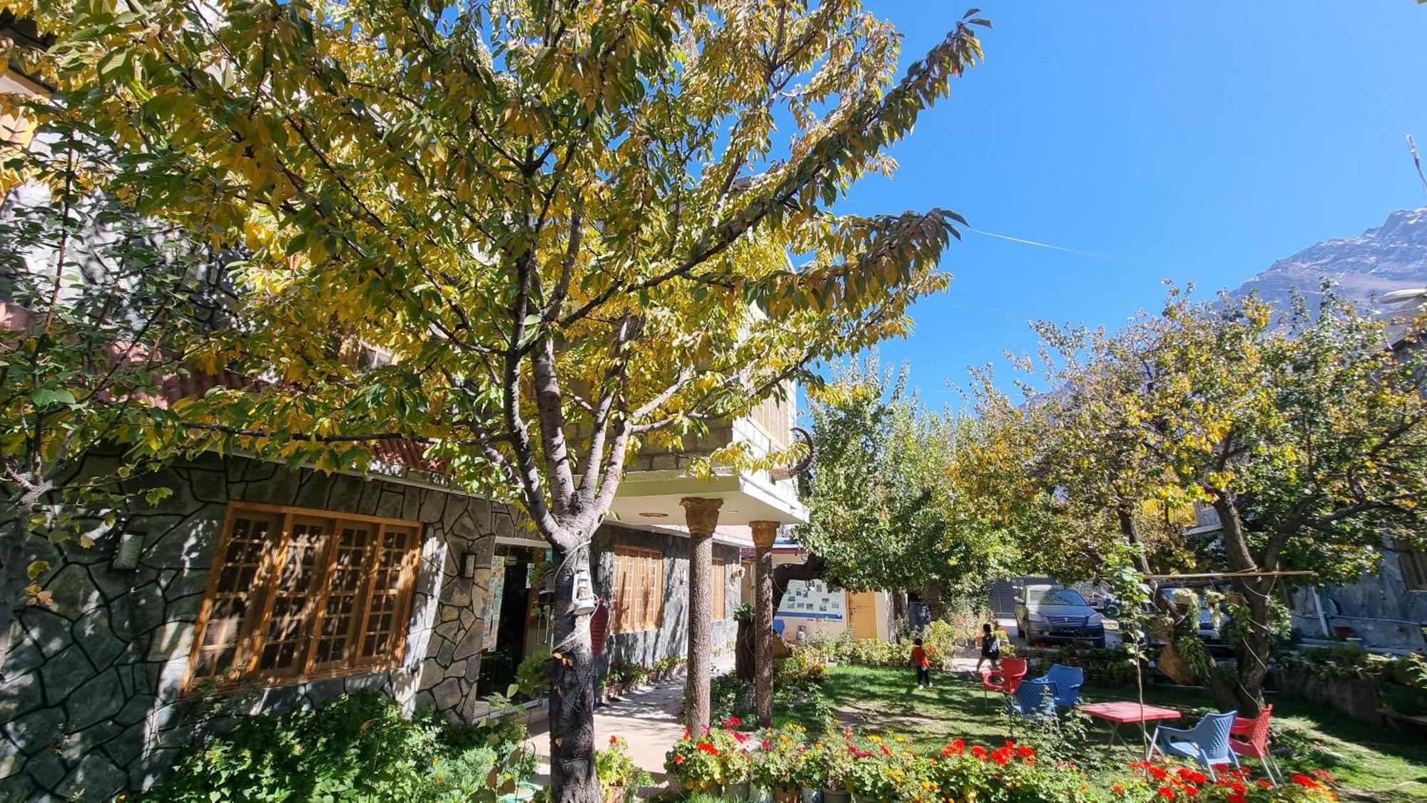 Sehrish Guest House Скарду Экстерьер фото